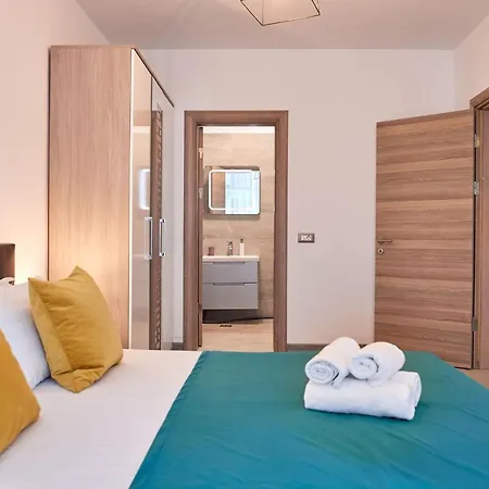 Apartment Glamour Sea View Family - N Pools Mamaia